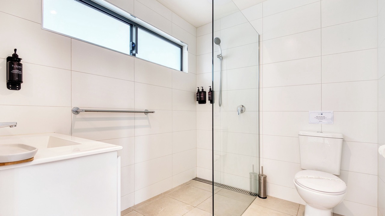 Photo of Bathroom in Inverloch