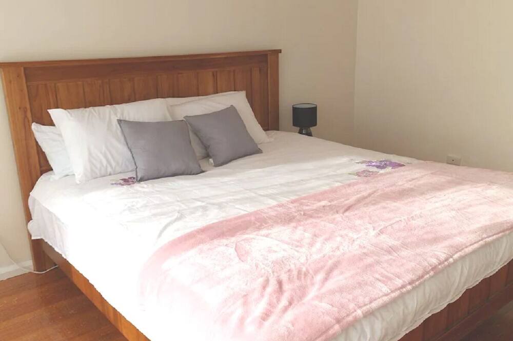 Photo of Bedroom in Noble Park