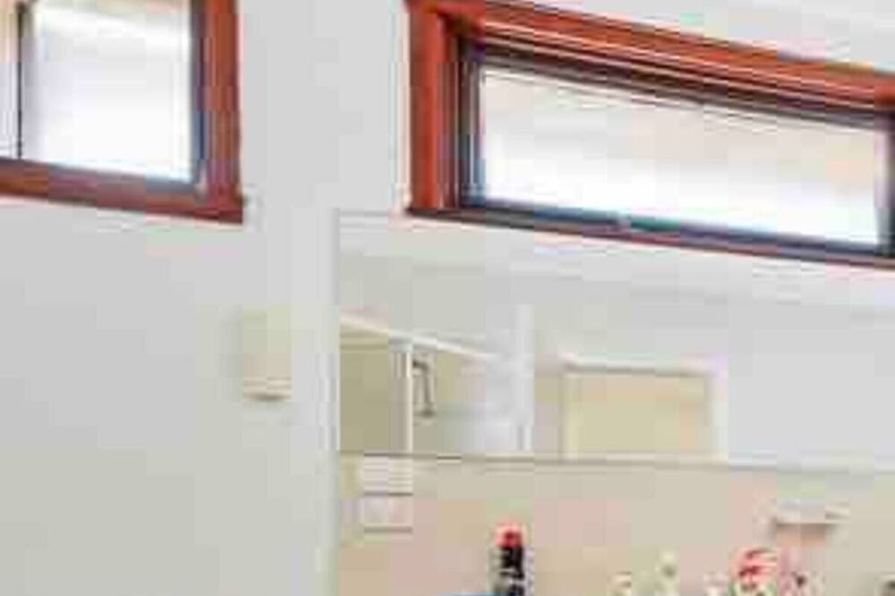 Photo of Bathroom in Noble Park