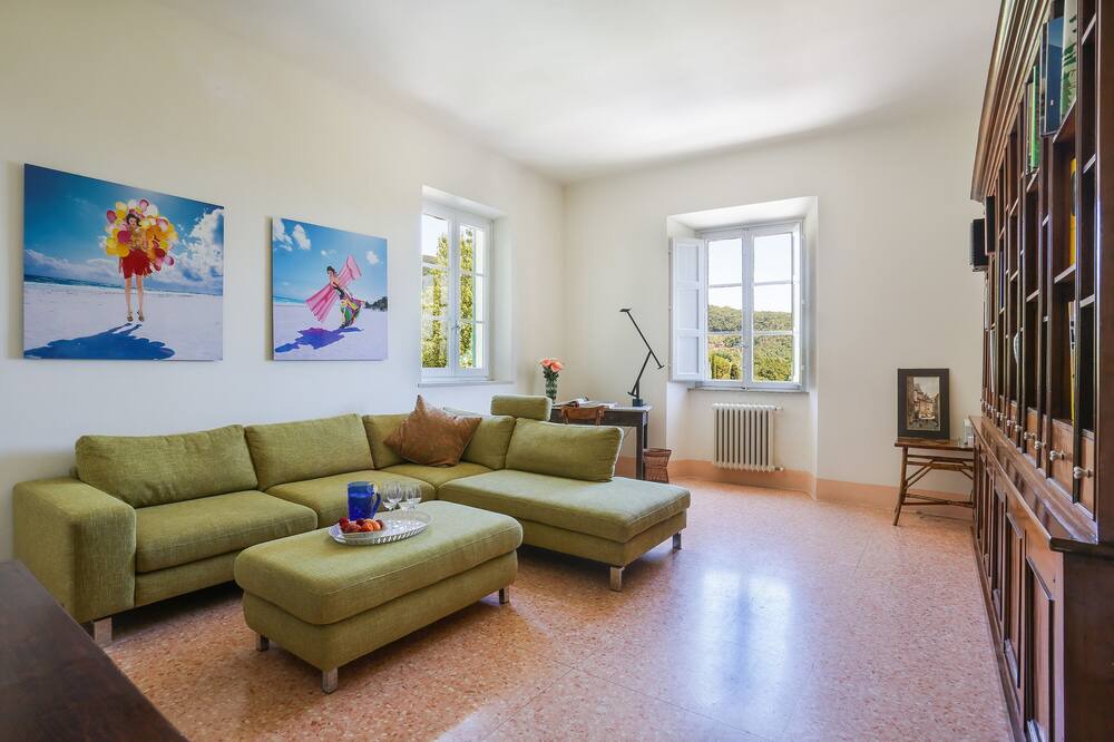 Photo of Livingroom in Nozanno