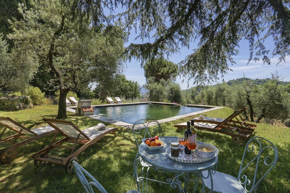 Photo of Outdoor in Nozanno