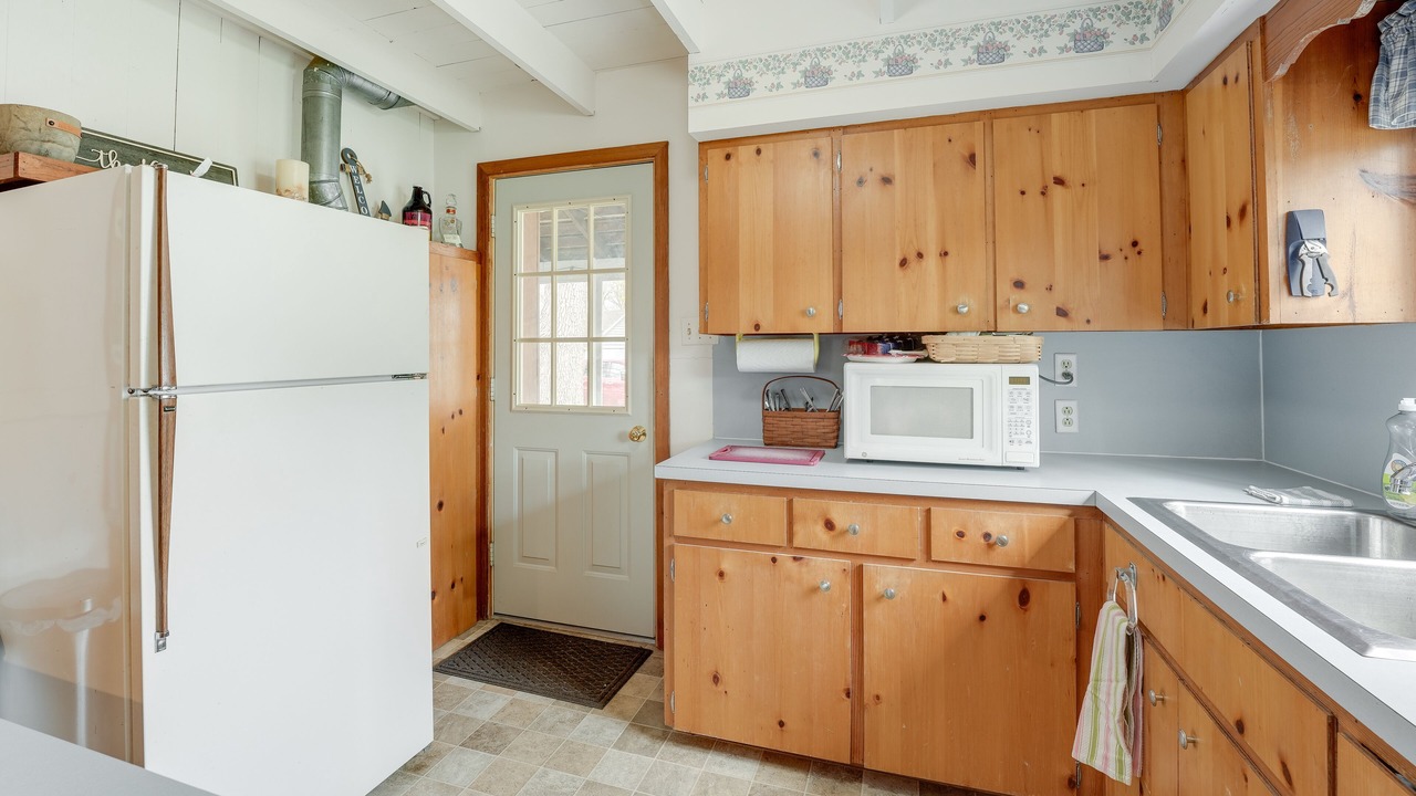 Photo of Kitchen in Delton