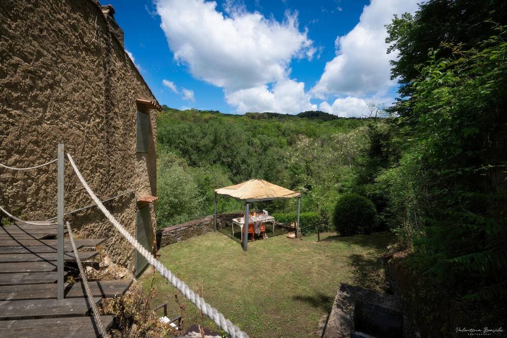 Photo of Outdoor in Collesalvetti