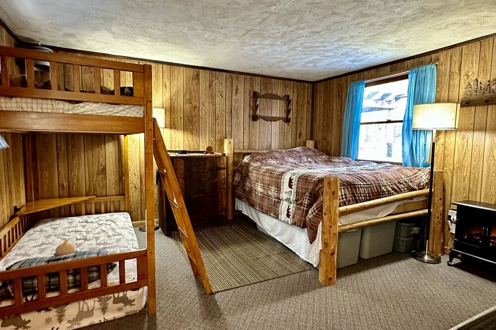 Photo of Bedroom in Irons