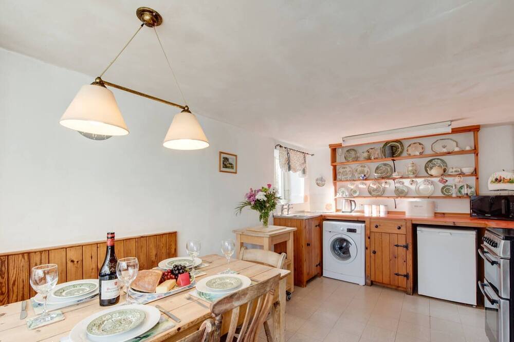 Photo of Kitchen in Slaughterford