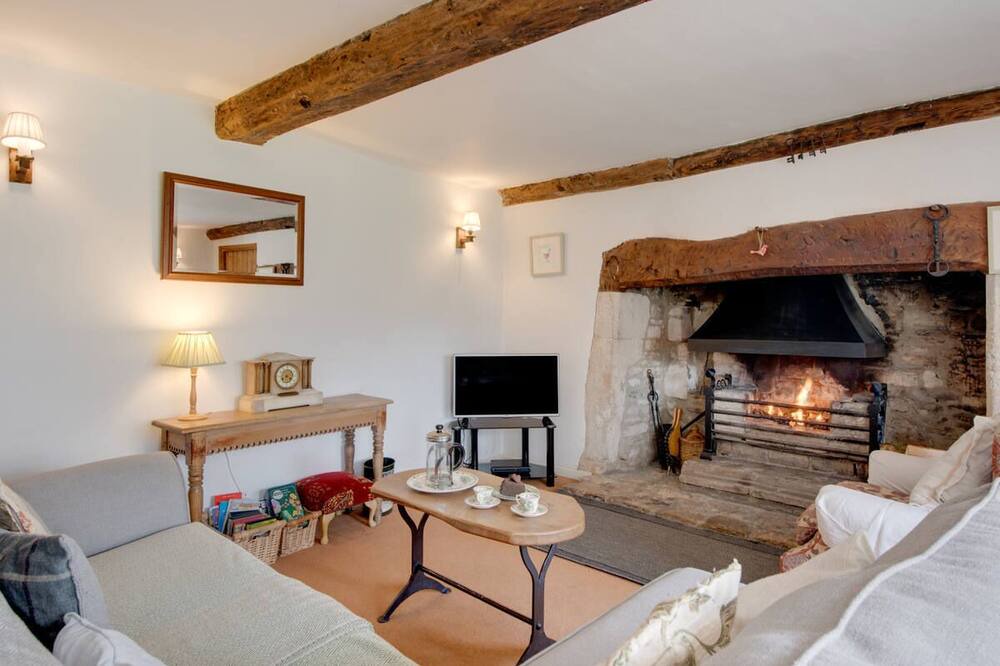 Photo of Livingroom in Slaughterford