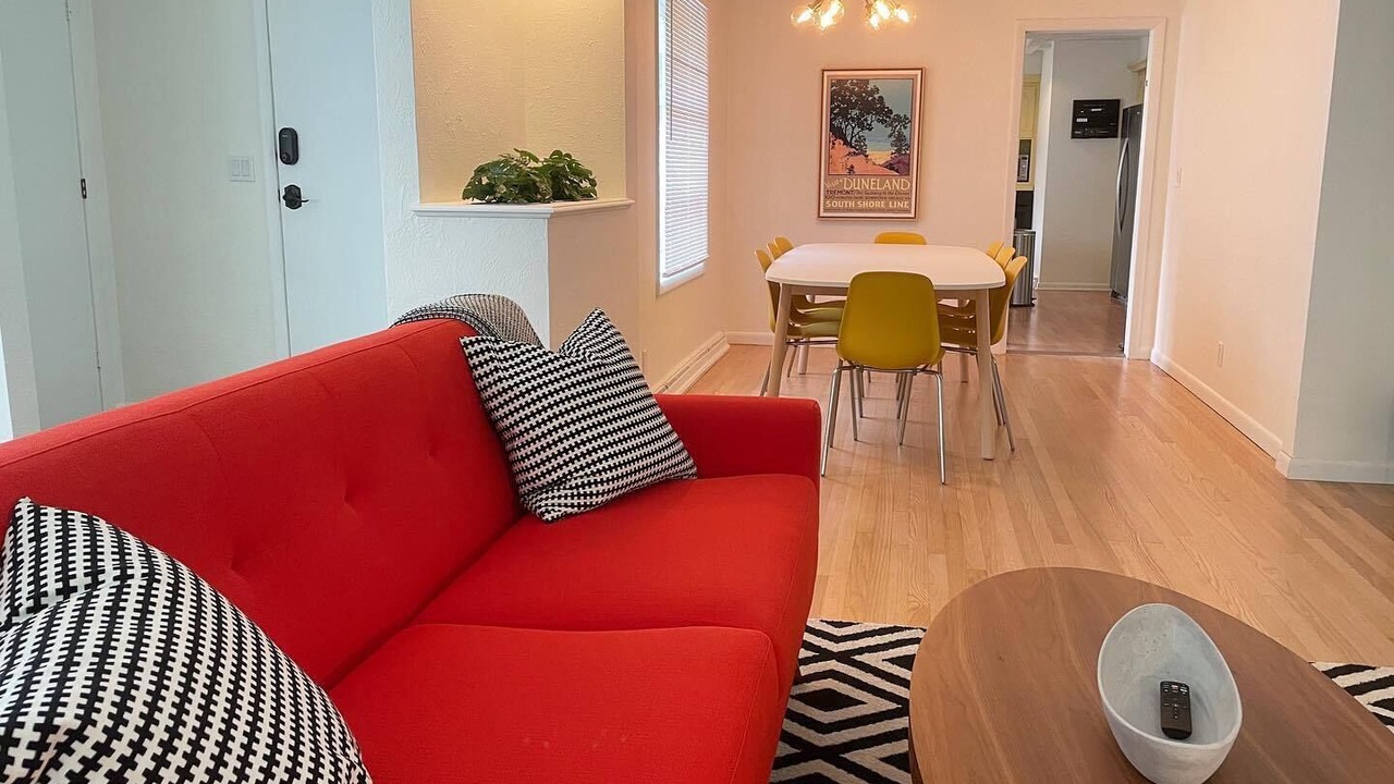 Photo of Livingroom in Town of Pines