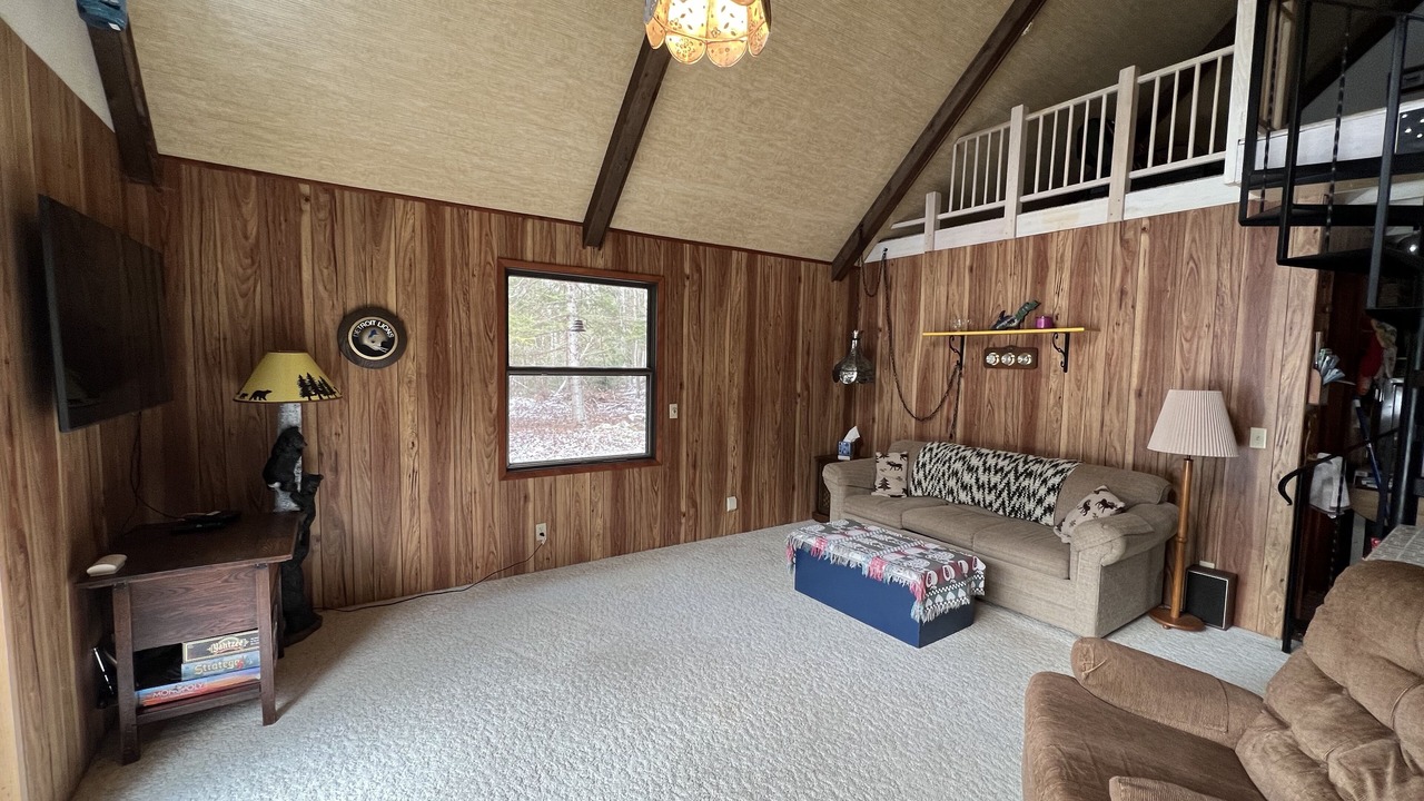 Photo of Livingroom in Thompsonville