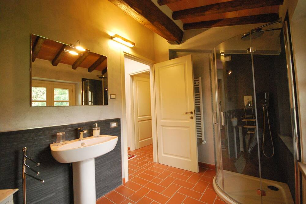 Photo of Bathroom in Capannori
