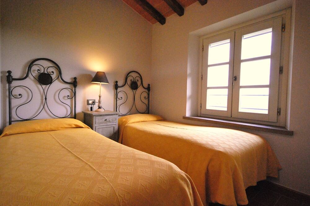 Photo of Bedroom in Capannori