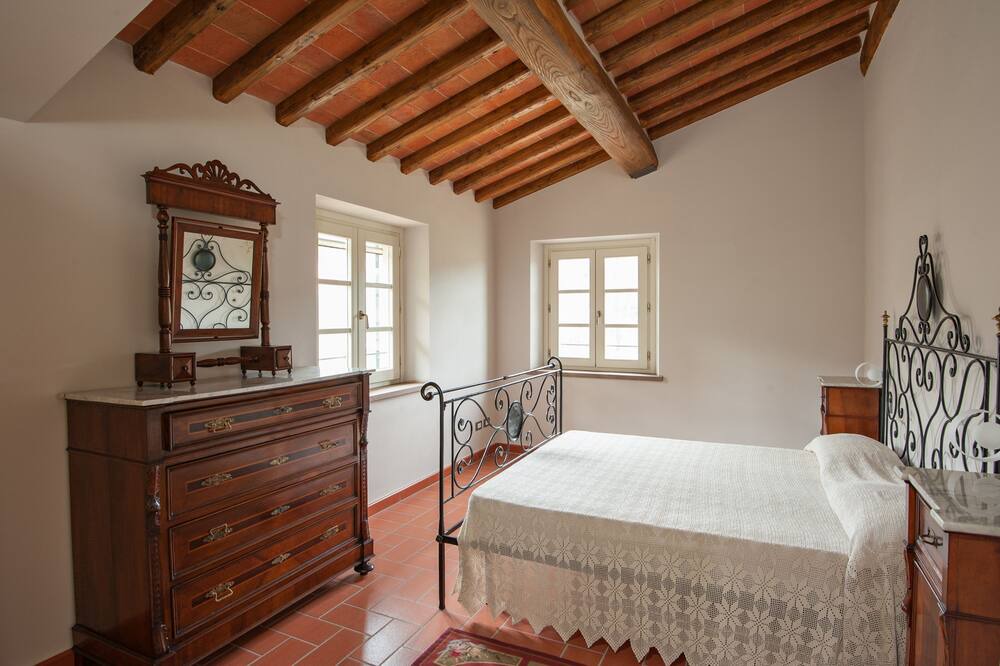 Photo of Bedroom in Capannori