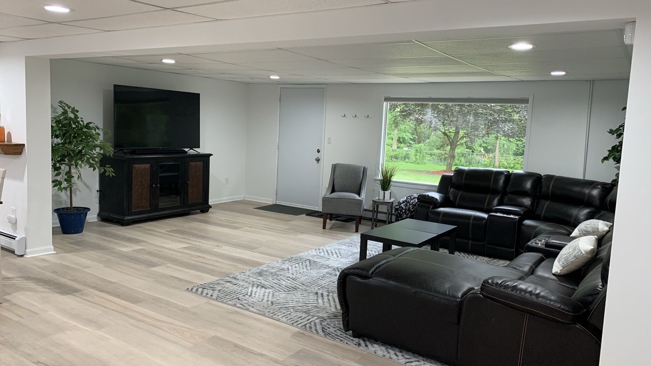 Photo of Livingroom in Midland