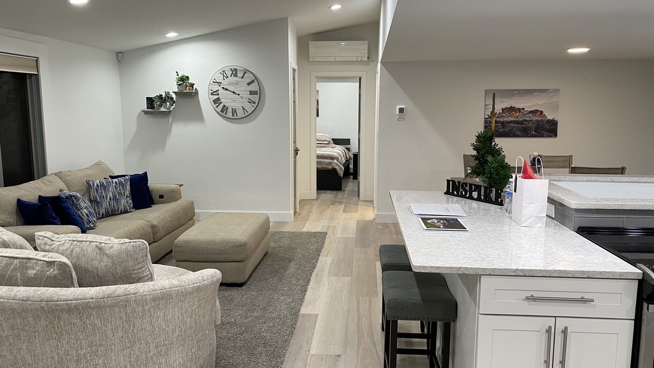 Photo of Livingroom in Midland