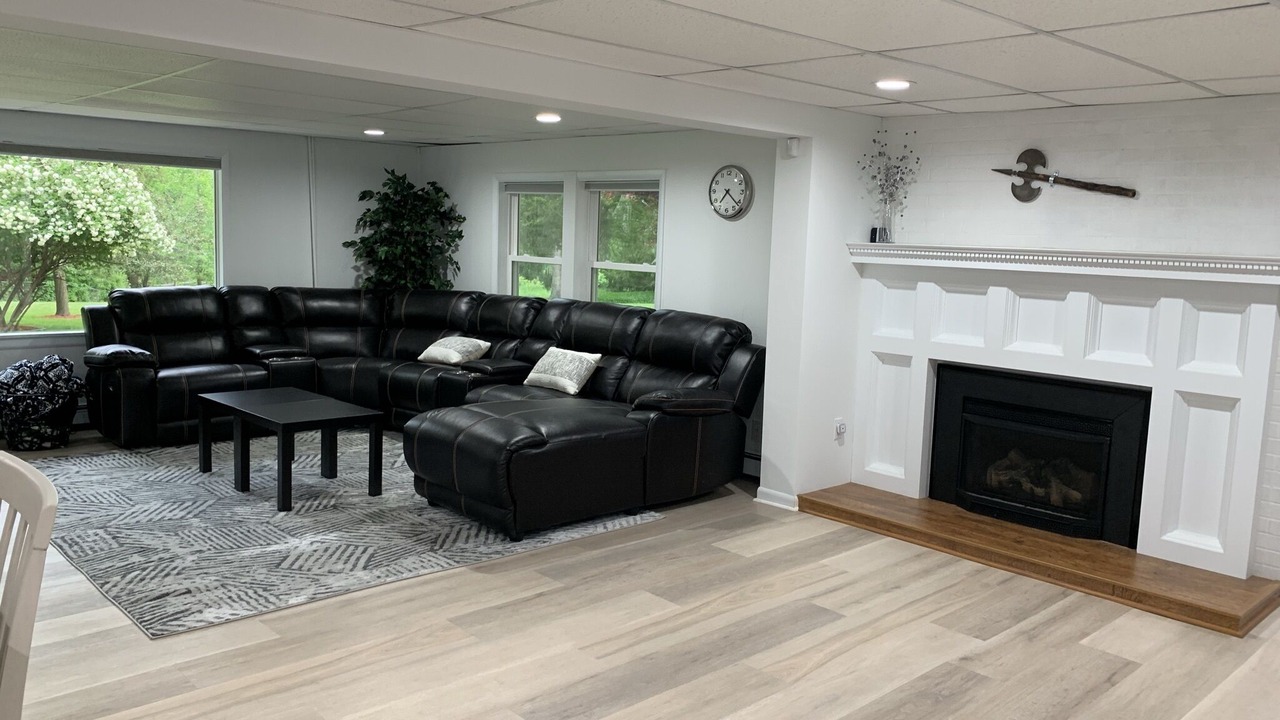 Photo of Livingroom in Midland