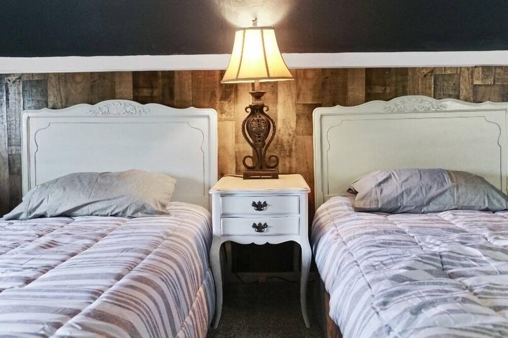 Photo of Bedroom in Toledo