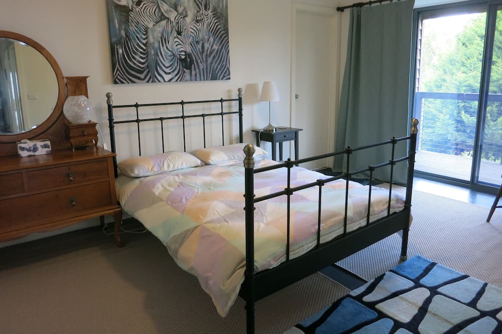 Photo of Bedroom in Foster North