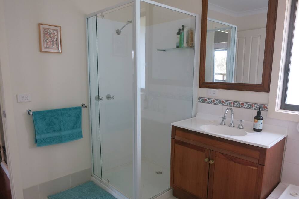 Photo of Bathroom in Foster North