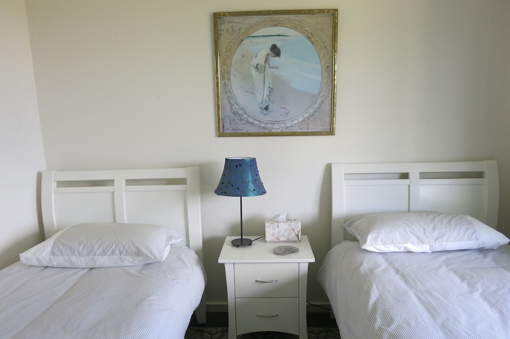 Photo of Bedroom in Foster North