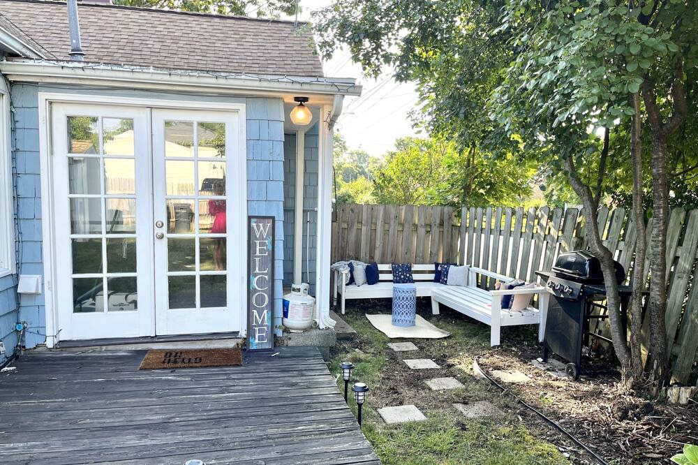 Photo of Outdoor in Bailey