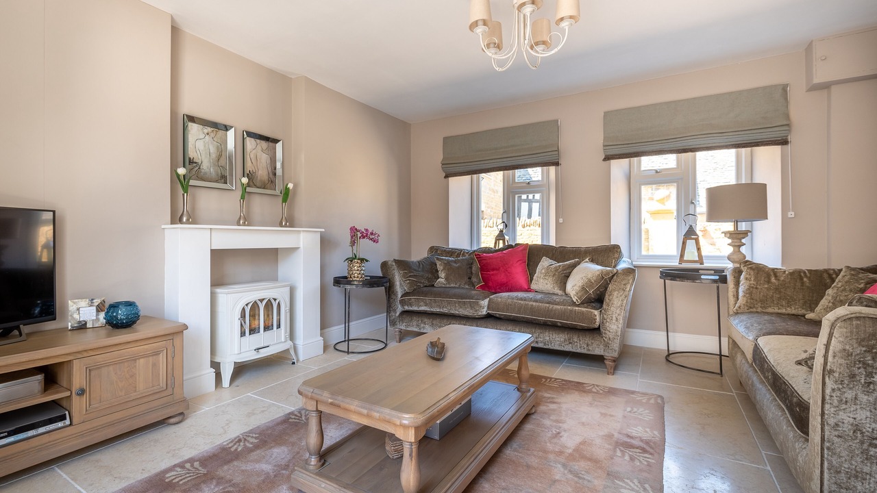 Photo of Livingroom in Broadway