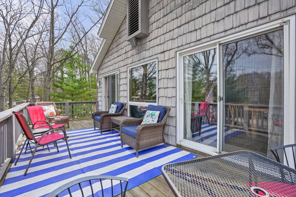 Photo of Outdoor in Higgins Lake