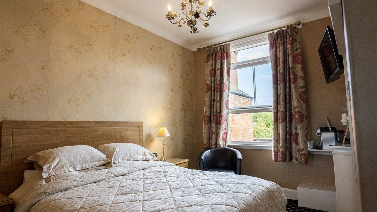 Photo of Bedroom in Stratford-upon-Avon