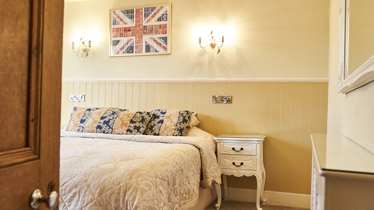Photo of Bedroom in Stratford-upon-Avon