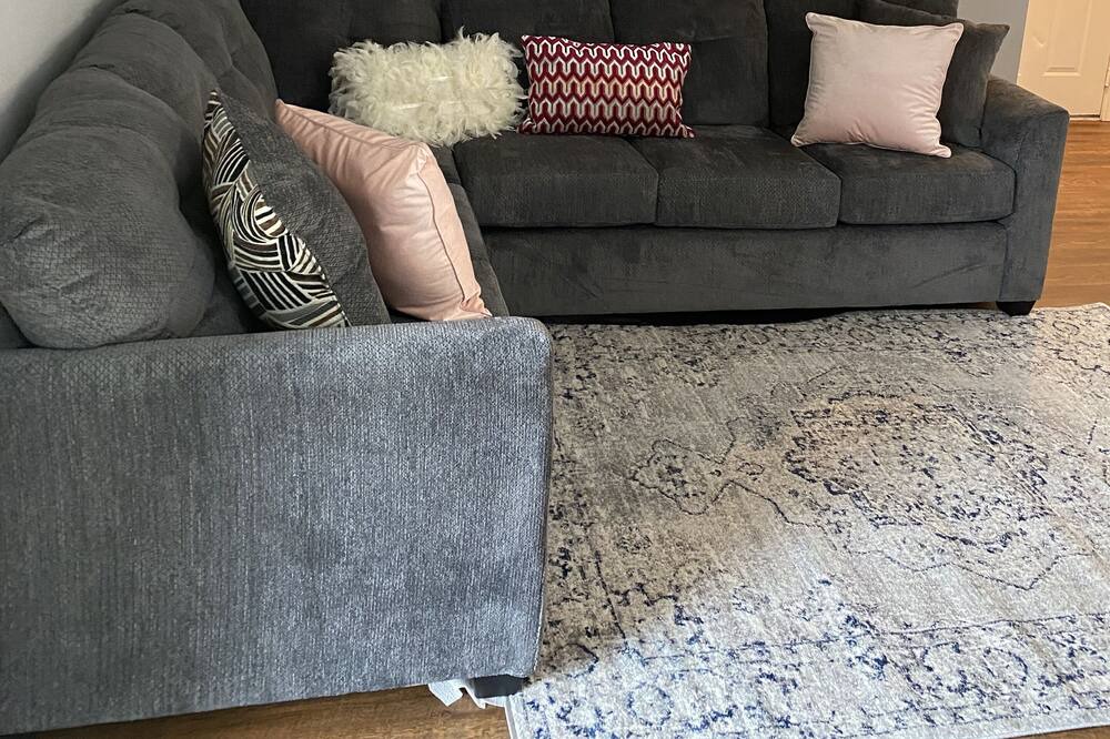 Photo of Livingroom in Auburn Hills