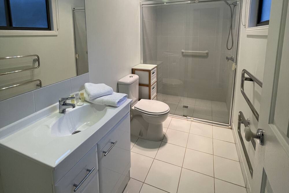 Photo of Bathroom in Marysville