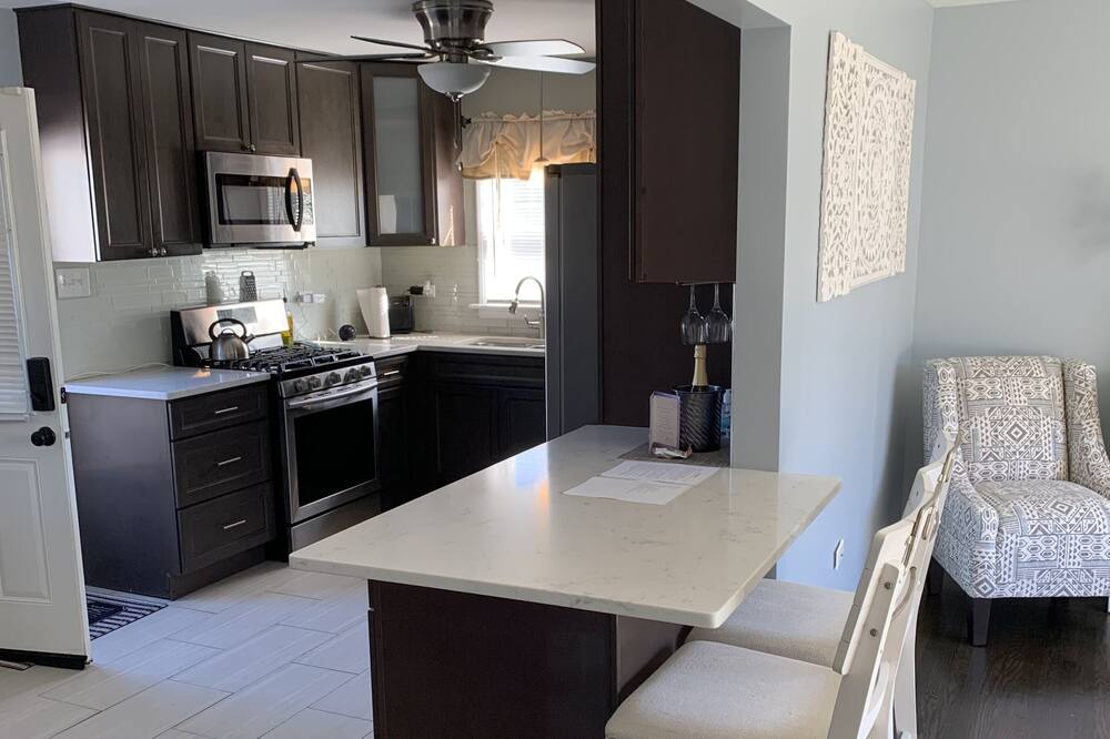 Photo of Others in Oak Lawn