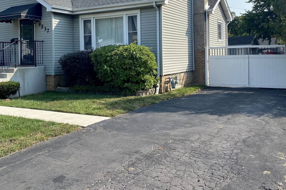 Photo of Outdoor in Oak Lawn