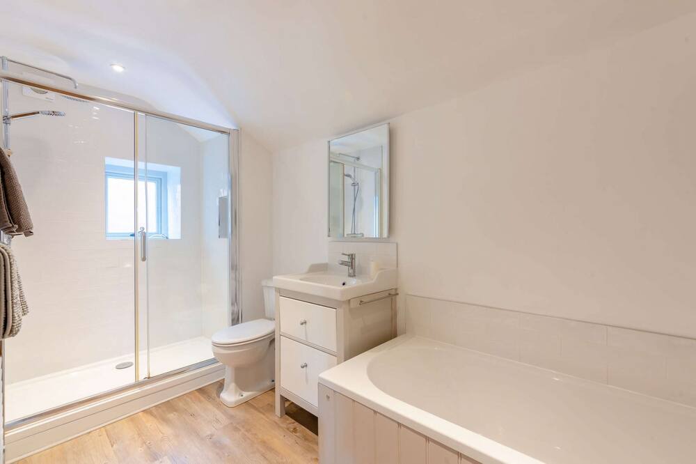 Photo of Bathroom in Ilmington