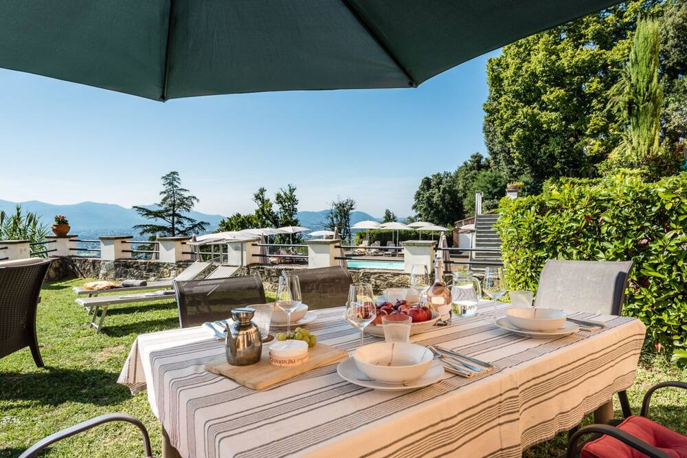 Photo of Patio Balcony in Matraia