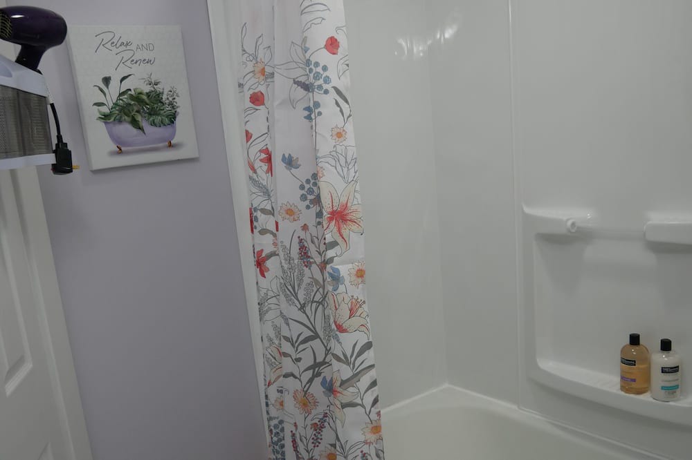 Photo of Bathroom in Toledo