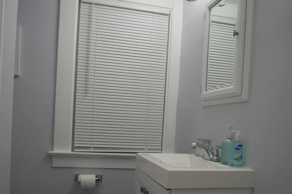 Photo of Bathroom in Toledo