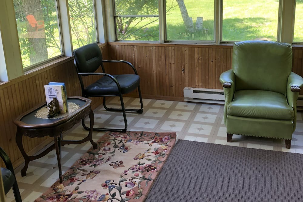 Photo of Bedroom in National Mine
