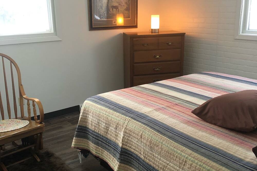 Photo of Bedroom in National Mine