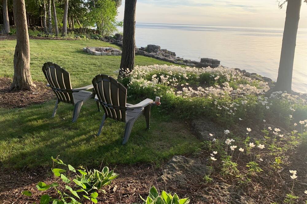 Photo of Others in Sturgeon Bay