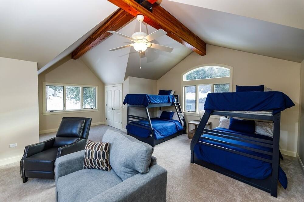 Photo of Bedroom in Sturgeon Bay