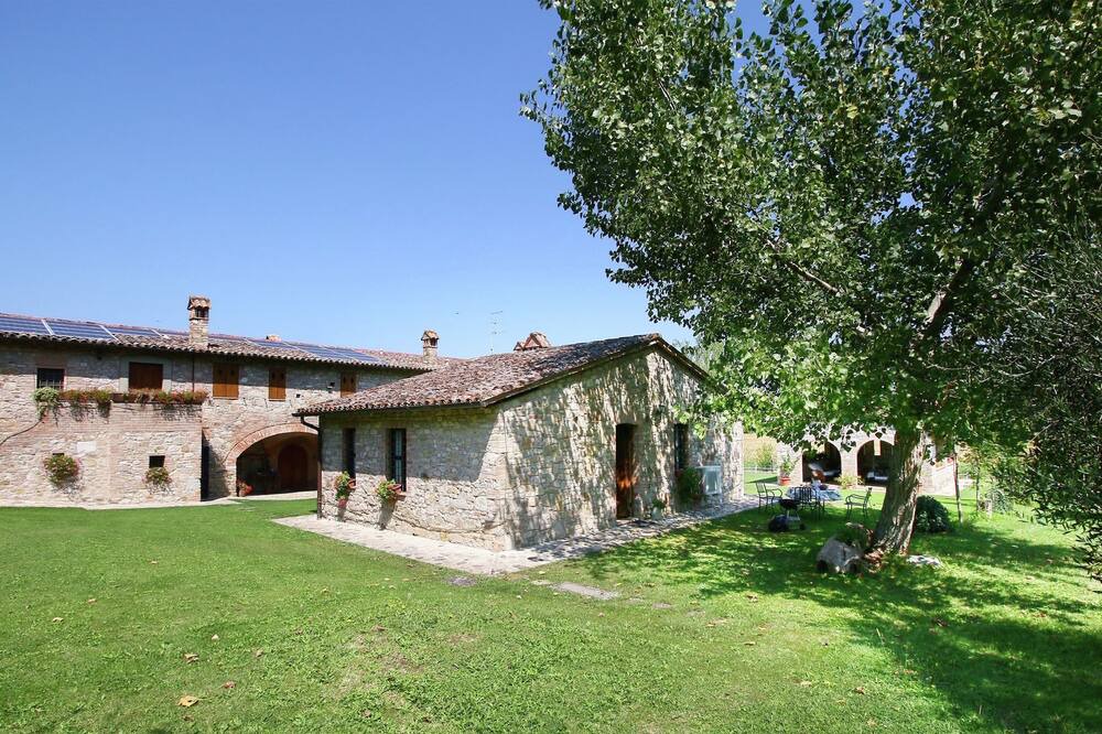 Photo of Outdoor in Todi