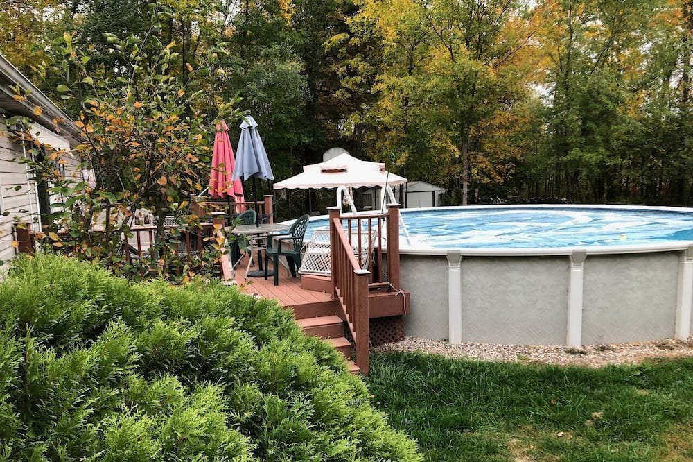 Photo of Outdoor in Abrams