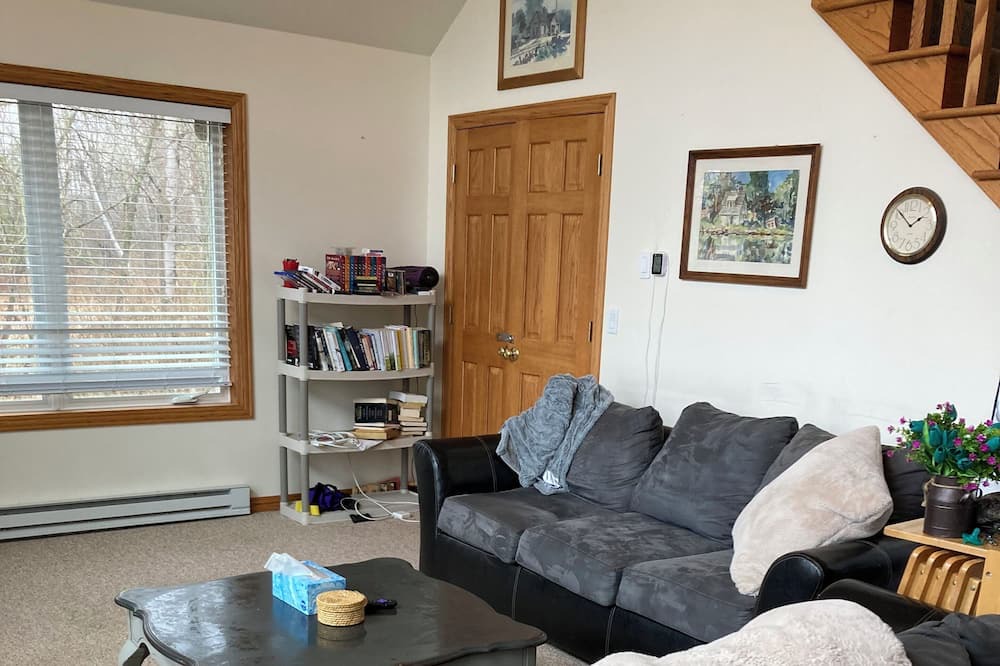 Photo of Livingroom in Abrams