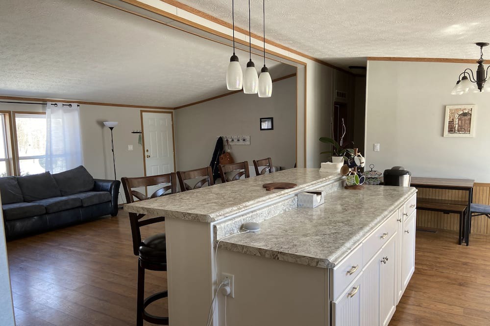 Photo of Kitchen in Abrams