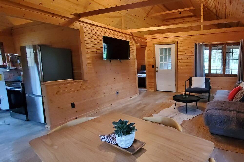 Photo of Livingroom in Applegate