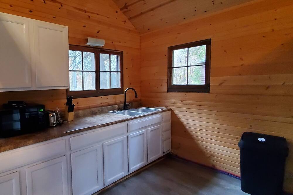Photo of Bathroom in Applegate