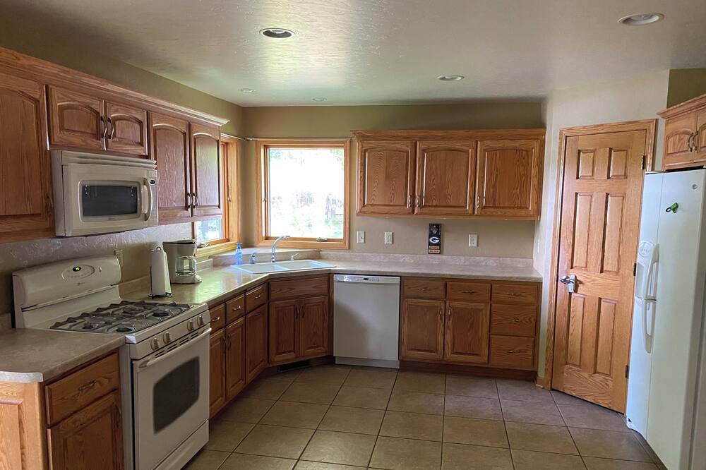 Photo of Kitchen in Brazeau