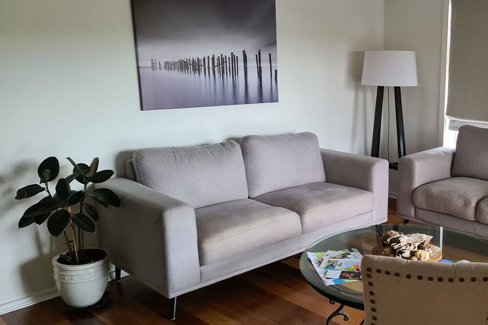 Photo of Livingroom in Nicholson
