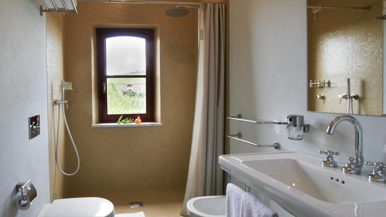 Photo of Bathroom in Gaiole in Chianti