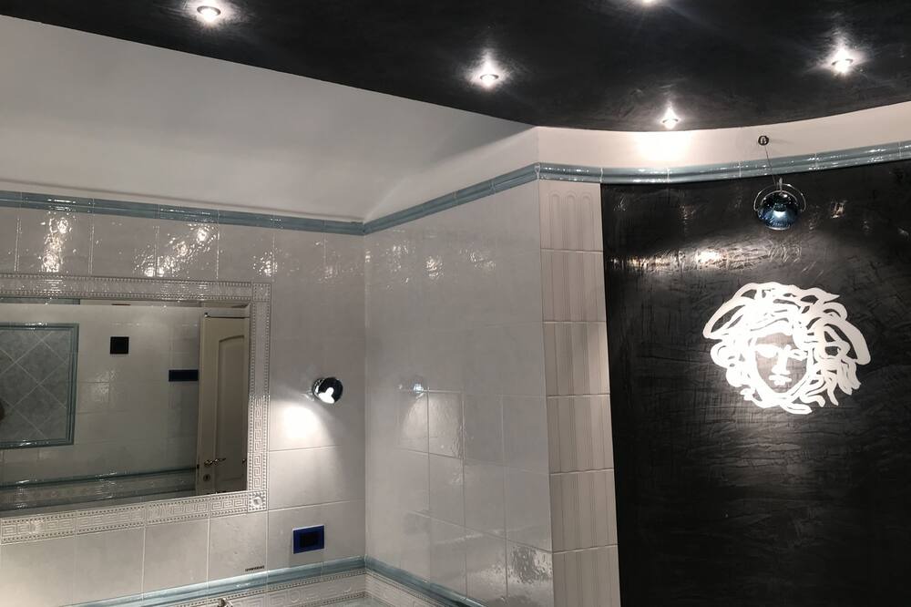 Photo of Bathroom in SantʼAndrea di Compito