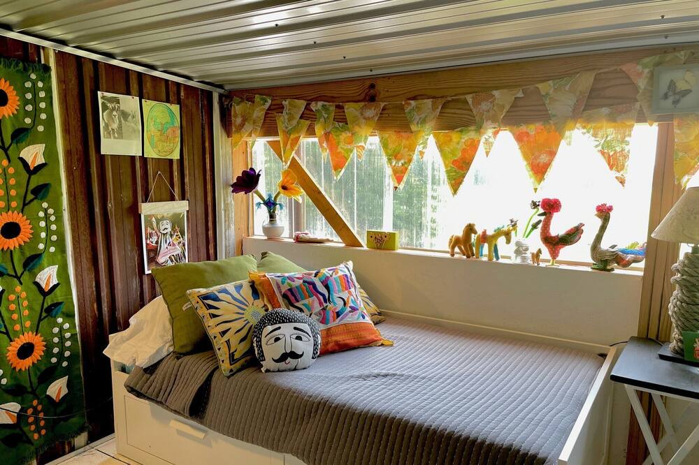 Photo of Bedroom in Sodus
